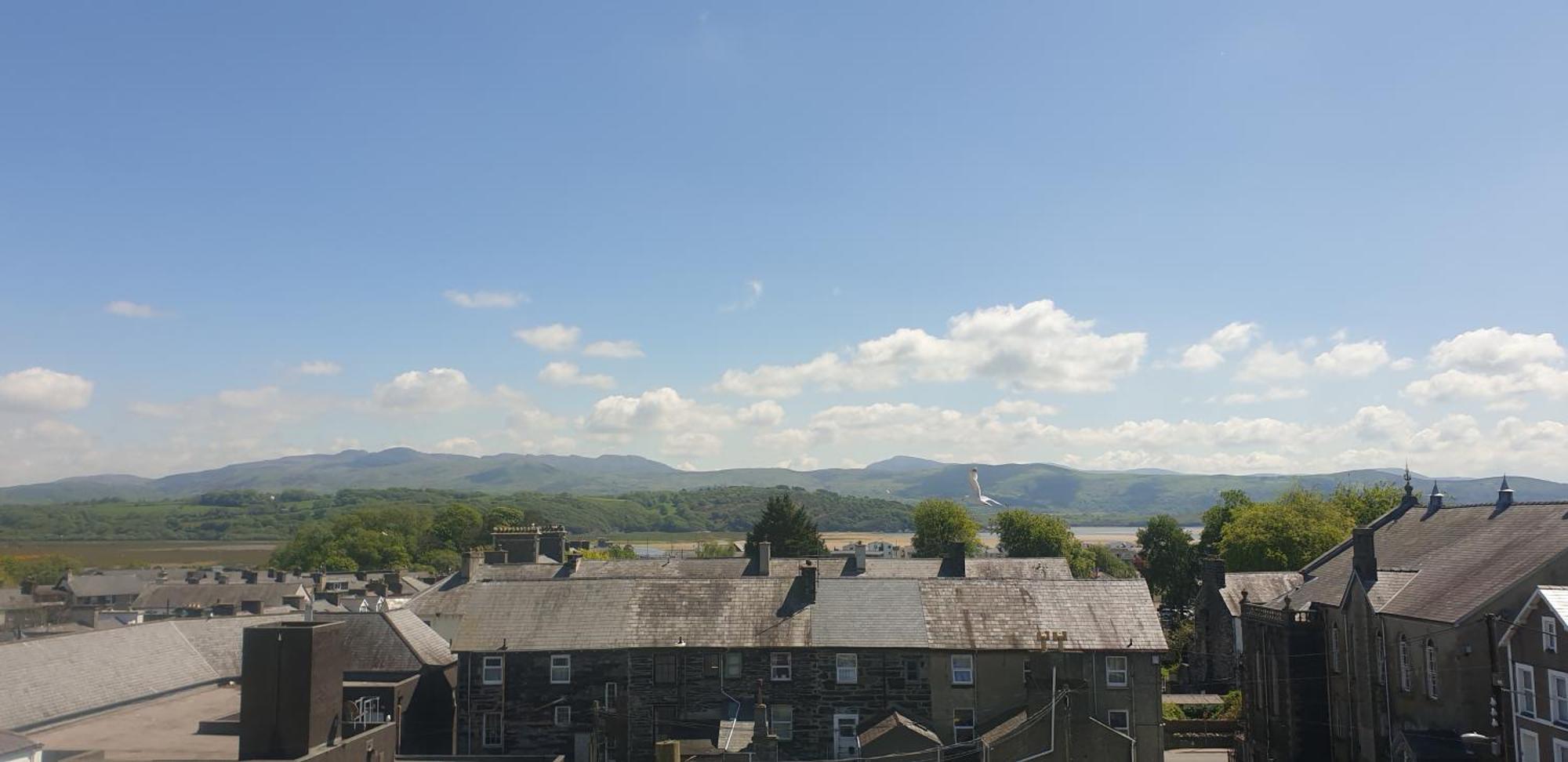 Porthmadog, Sleeps 11, 5 Bedrooms, 5 Bathrooms, Mountain Views 외부 사진