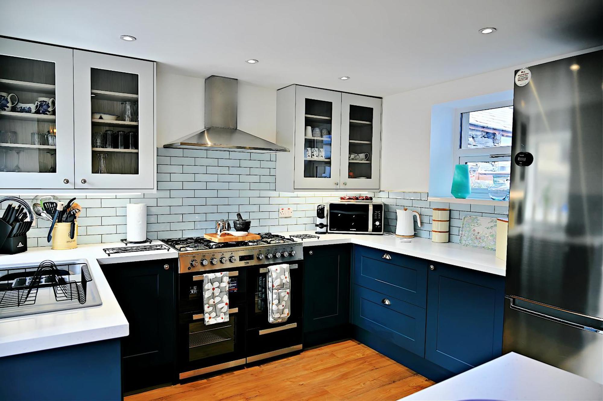 Porthmadog, Sleeps 11, 5 Bedrooms, 5 Bathrooms, Mountain Views 외부 사진
