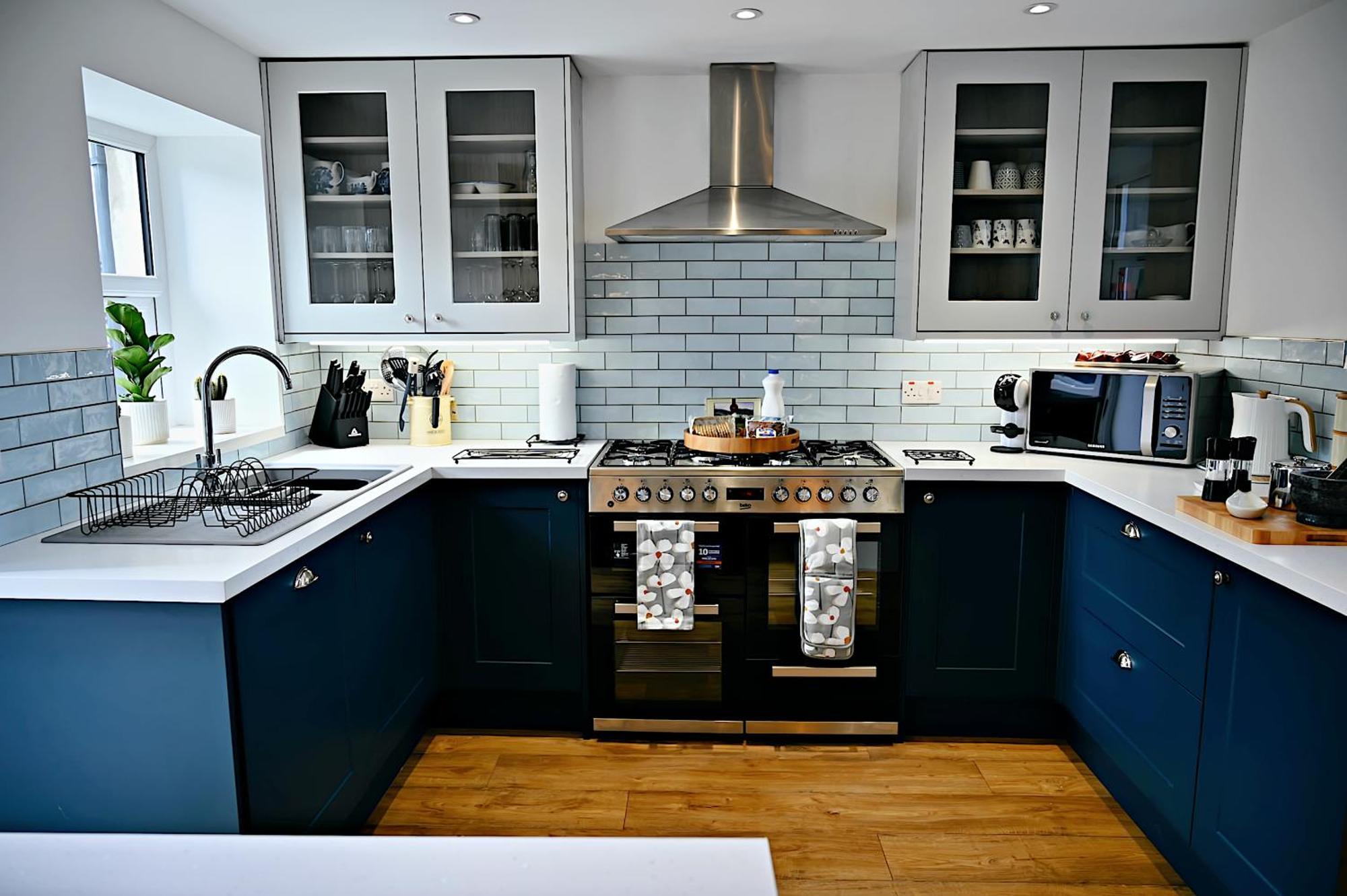 Porthmadog, Sleeps 11, 5 Bedrooms, 5 Bathrooms, Mountain Views 외부 사진