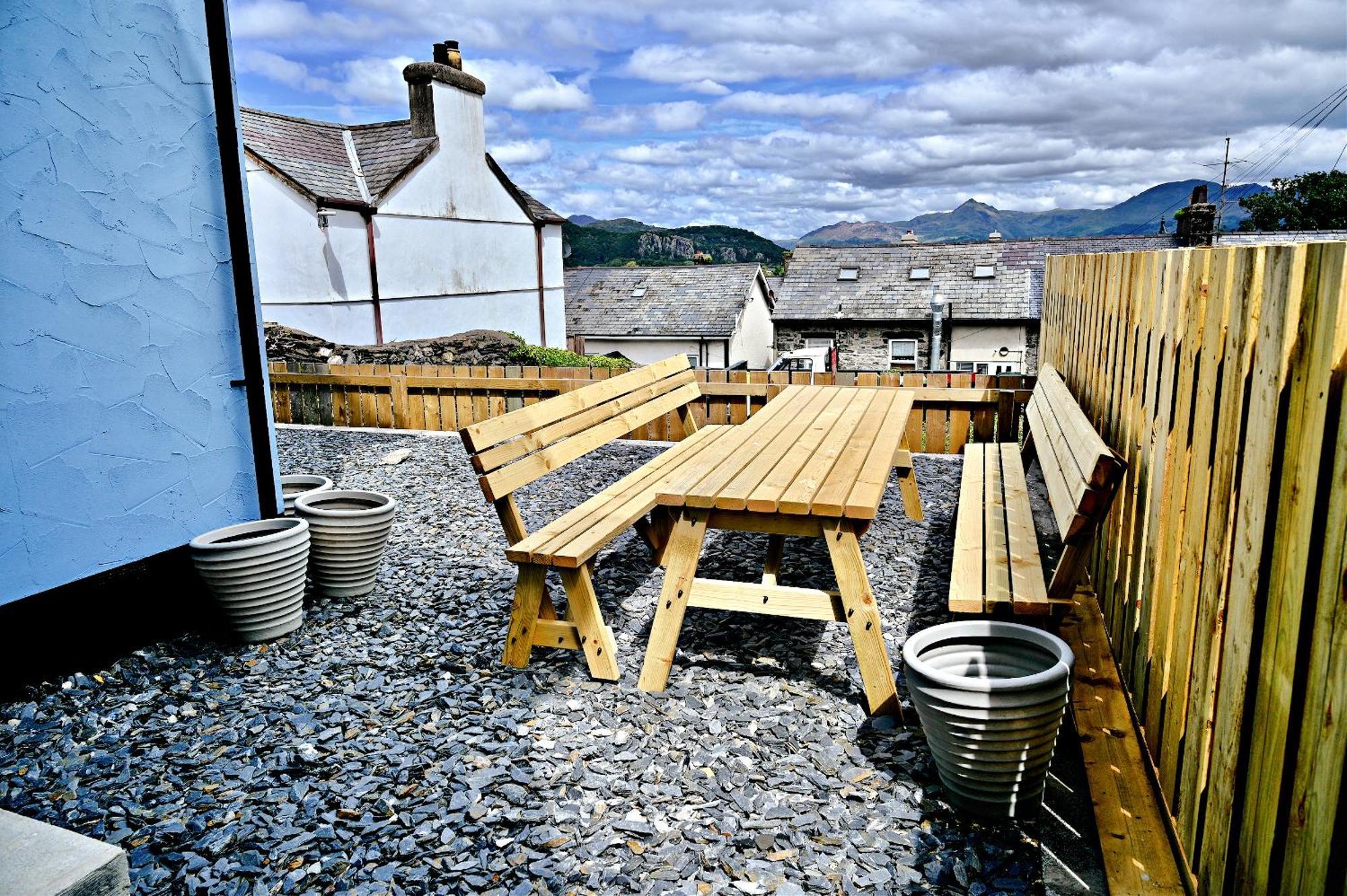 Porthmadog, Sleeps 11, 5 Bedrooms, 5 Bathrooms, Mountain Views 외부 사진